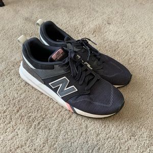 New Balance 009 Tennis Shoes